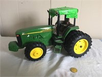 JOHN DEERE 8410 REPLICA (CAB DMG)