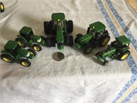 1/64 SCALE JOHN DEERE TRACTOR REPLICAS  (5 PCS)