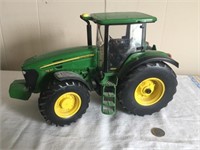 JOHN DEERE 7830 TOY TRACTOR