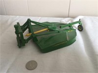 ERTL JOHN DEERE MX7 ROTARY MOWER MODEL