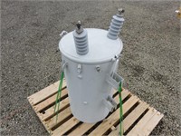 Transformer Pole Mount 120/240 50 KVA 12,000 Volts