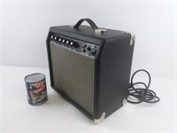 Amplificateur Frontman 15G par Fender fonctionnel