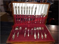 ROGERS 1847 CUTLERY IN CASE - 63 PIECES