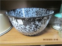 Speckled Metal Mixing Bowl