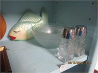 Vtg. 60's Chalkware Fish,Nesting Bowls Mixing