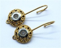 Pair of 18ct yellow gold drop earrings