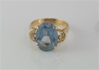 Yellow 14ct gold, blue topaz and diamond ring