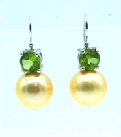 Golden pearl and peridot earrings
