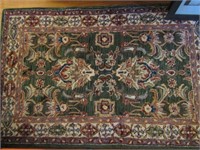 3 1/2' x 5 1/2' Area Rug(matches #44)