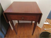 1 Drawer Dropleaf Table