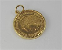 Australian 1981 $200 gold coin in pendant