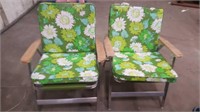 (2) Vintage Folding Lawn Chairs