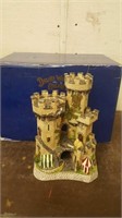 David Winter Cottages Kingmakers Castle in Box