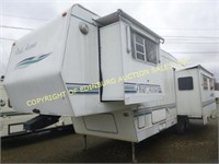 1999 ELECTRA 32' PARK AVE FIFTH WHEEL TRAVEL TRAIL