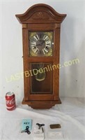 DEA Oak Wind up pendulum wall clock