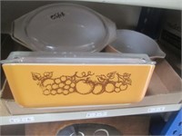Vintage Pyrex Refrigerator Dishes, Casserole Dish