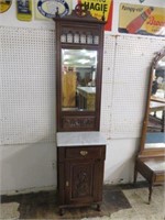 CARVED MAHOGANY MARBLE TOP AND BEVELED MIRROR
