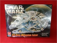 Ertl Star Wars Millenium Falcon Model