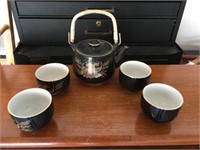 Oriental Teapot & 4 Cups