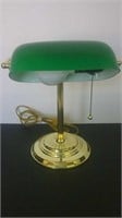 Green Shade Banker Lamp Working