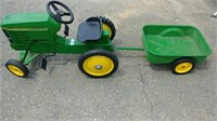 JOHN DEERE TRACTOR WITH TRAILER