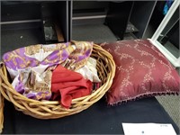 BASKET W SCARVES AND DECORATIVE PILLOW