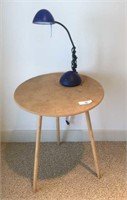 20” Diameter Wood Table with Lamp