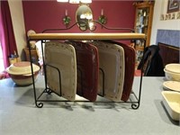 Longaberger plate stand rack with 4 plates