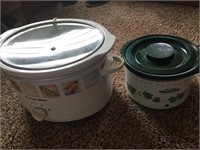 large and small crockpot