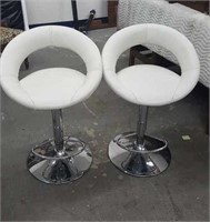 2 Modern Chrome And White Bar Stool Chairs