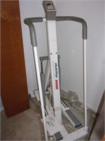 Exercise machine stair stepper