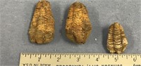 A lot with three Trilobite fossils     (11)