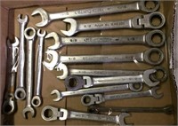 Box: standard open end & ratchet wrenches