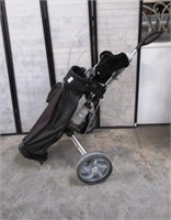 479- GOLF BAG AND CLUBS