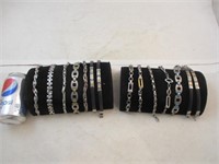 Lot de 14 bracelets  Neuf