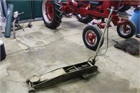 Hydraulic Floor Jack