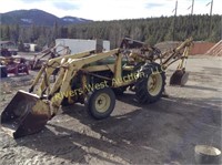 John Deere 420 tractor W/ Backhoe