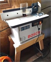 Bosch RA1171 Router Table. Like new