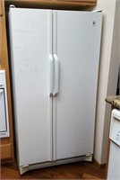 Amana Double Door Refrigerator