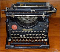 Antique Underwood No. 5 Typerwriter