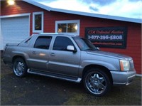 2002 CADILLAC ESCALADE