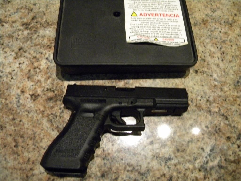 gun auction 3-30