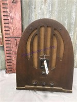Philco wood radio
