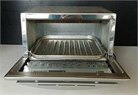 Panasonic Toaster Oven. 13x12x10.5. 115v