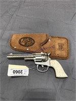 Rodeo toy gun & holster
