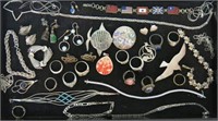 NICE LOT OF ASSORTED STERLING SILVER JEWELRY