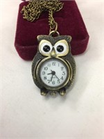 Owl pendant watch on chain
