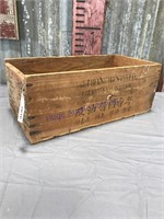 25 LBS x 2 Tins Soy wood box