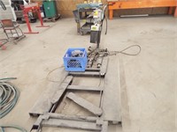 Pneumatic Mid Raise Lift