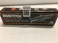 BOSTITCH HEAVY DUTY PLIER STAPLER